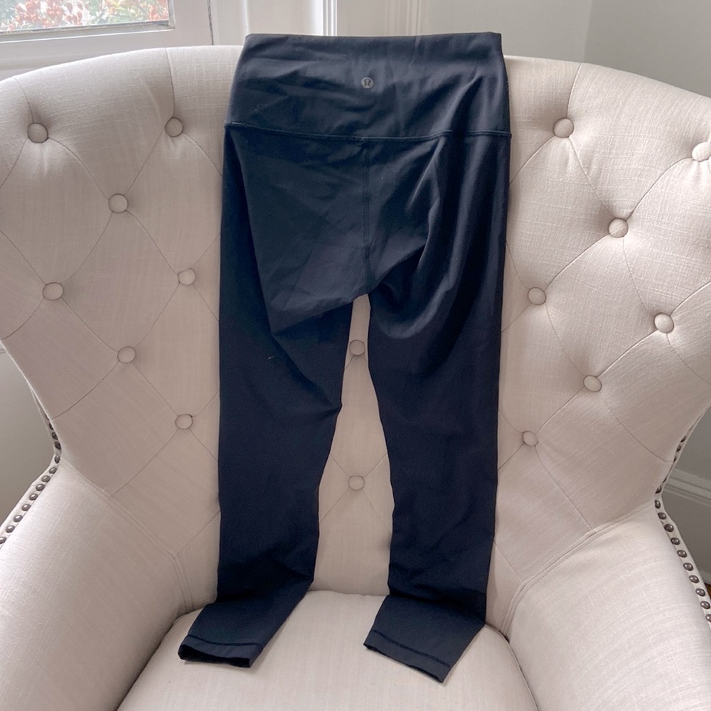 Lululemon black leggings